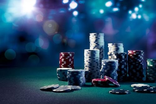 Filipino players enjoying 747 app apk mobile casino on Android